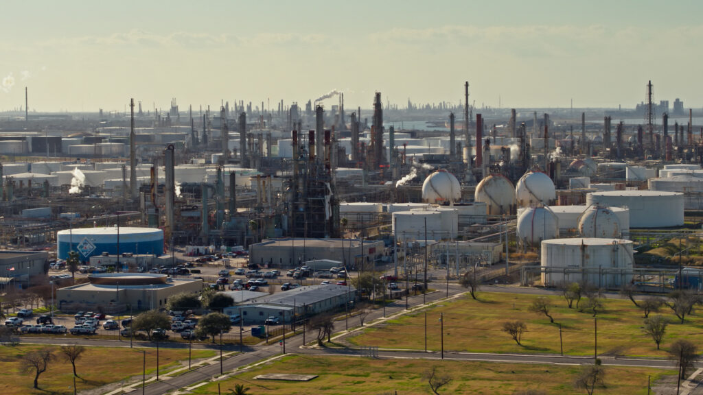 Chemical plant complex and secondary asbestos exposure